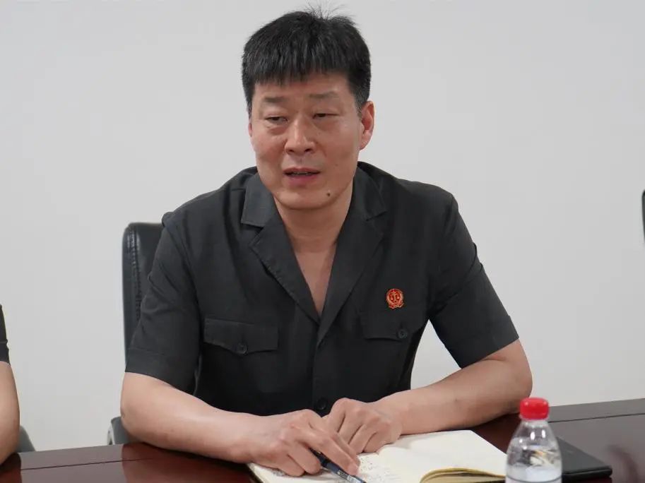 周口中院朱发亮法官,曹春萍法官,西华法院杨宏亚副院长一行深入人大