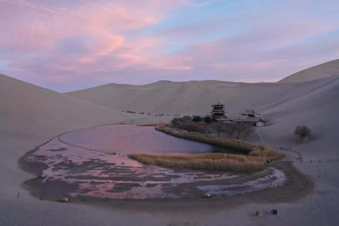 仙人崖景区和石门景区免门票向游客开放游览福利二5月19日将在麦积山
