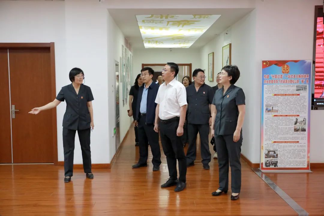 通辽市中院党组书记,院长宋建波到松山区人民法院调研指导工作