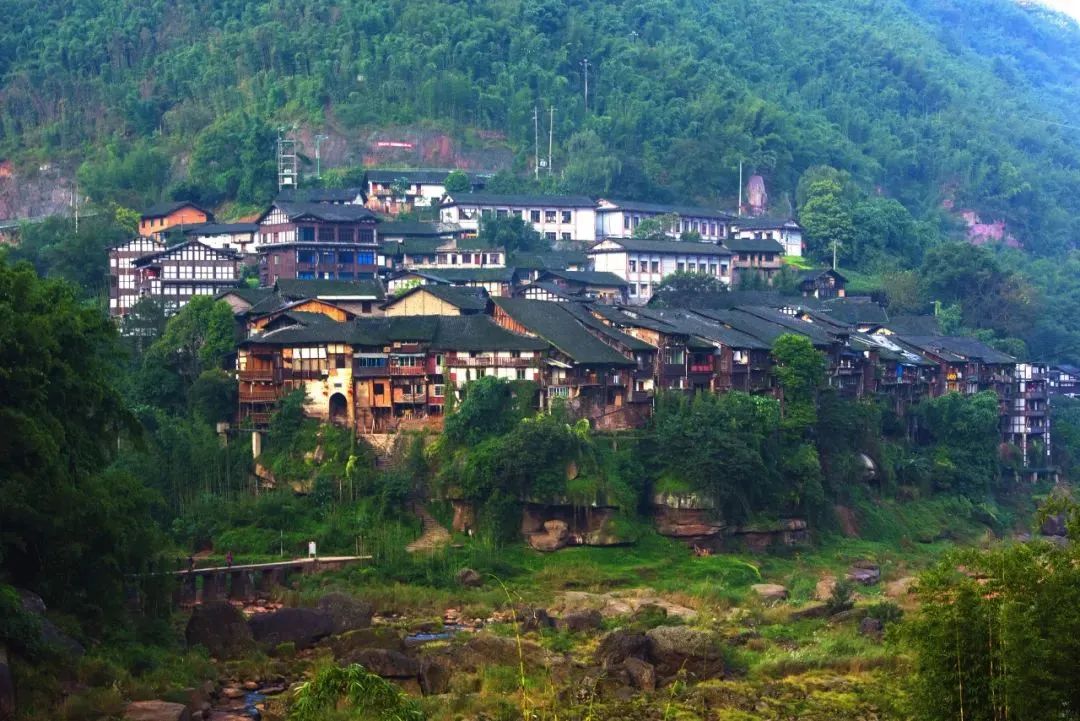 乡游黔中 | 赤水市丙安村：感悟红色传奇，乐享山水古镇