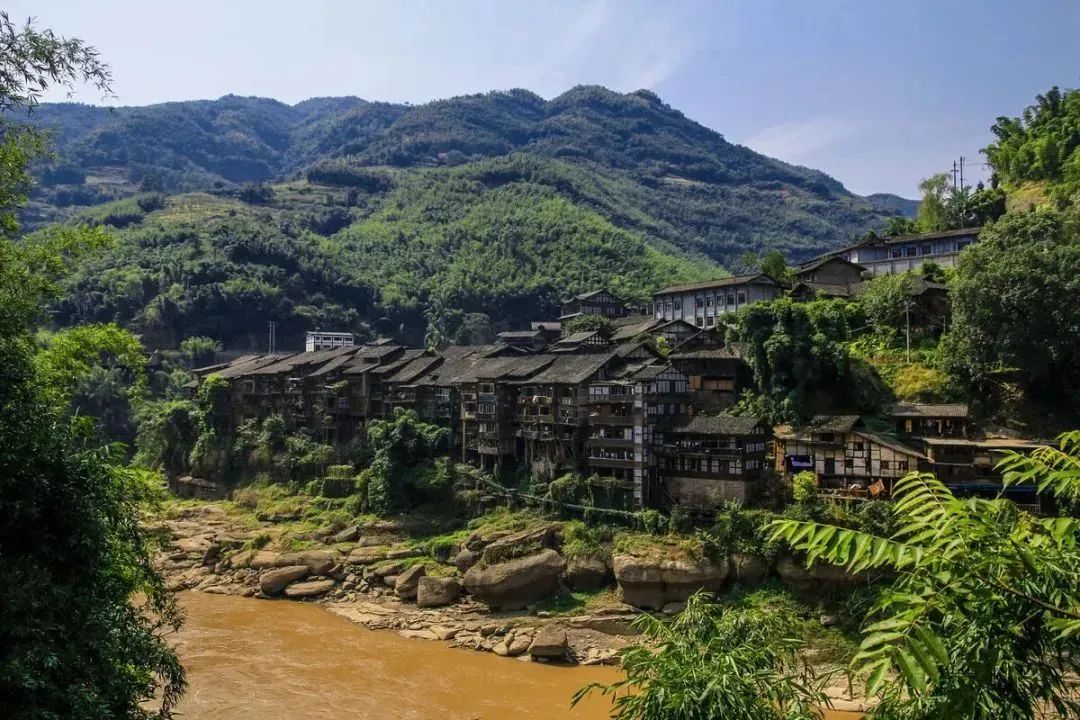 乡游黔中 | 赤水市丙安村：感悟红色传奇，乐享山水古镇