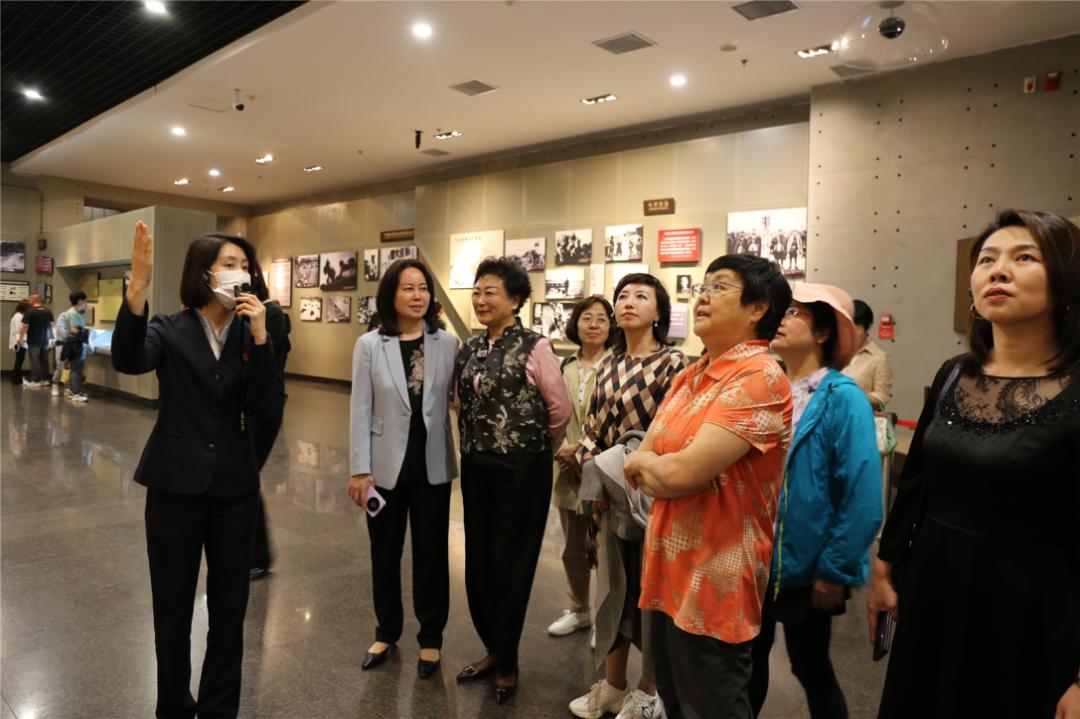 "同撑一片天 共打攻坚战" 全国优秀女企业家走进锦州