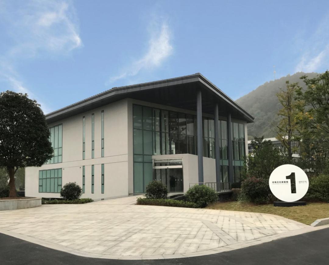 天使之泪珍珠文化体验馆坐落于"中国珍珠之乡"山下湖镇,投入2000万元