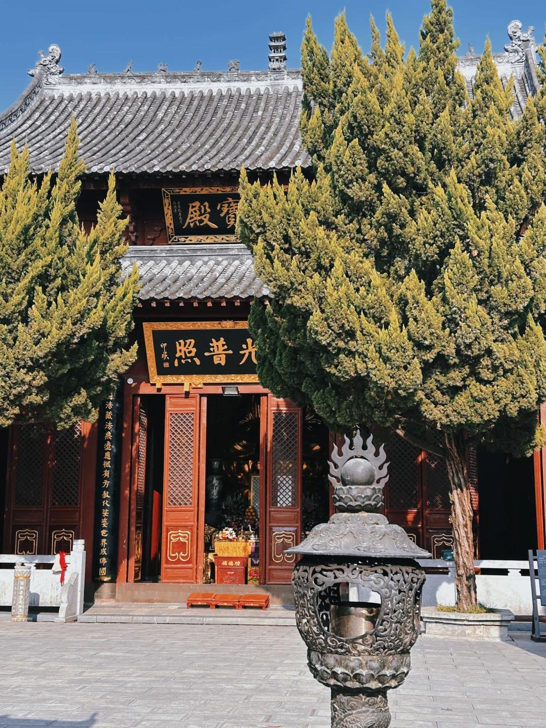 广德寺始建于唐代贞观年间,初名云居禅寺