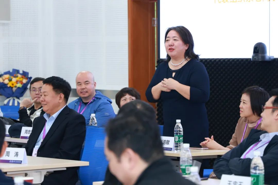 赵平老师师生座谈会举行丨"桃李芬芳"系列活动