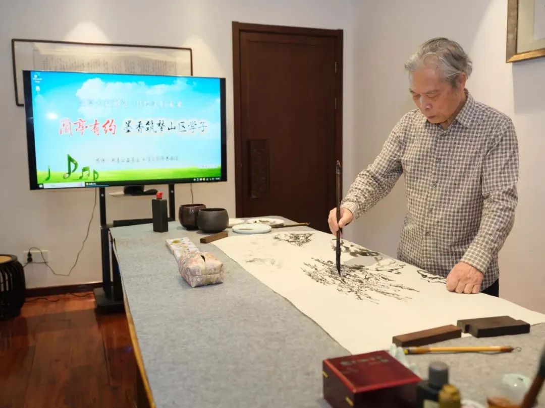 墨香筑梦山区学子|民建中央画院海峡创作中心与思源61
