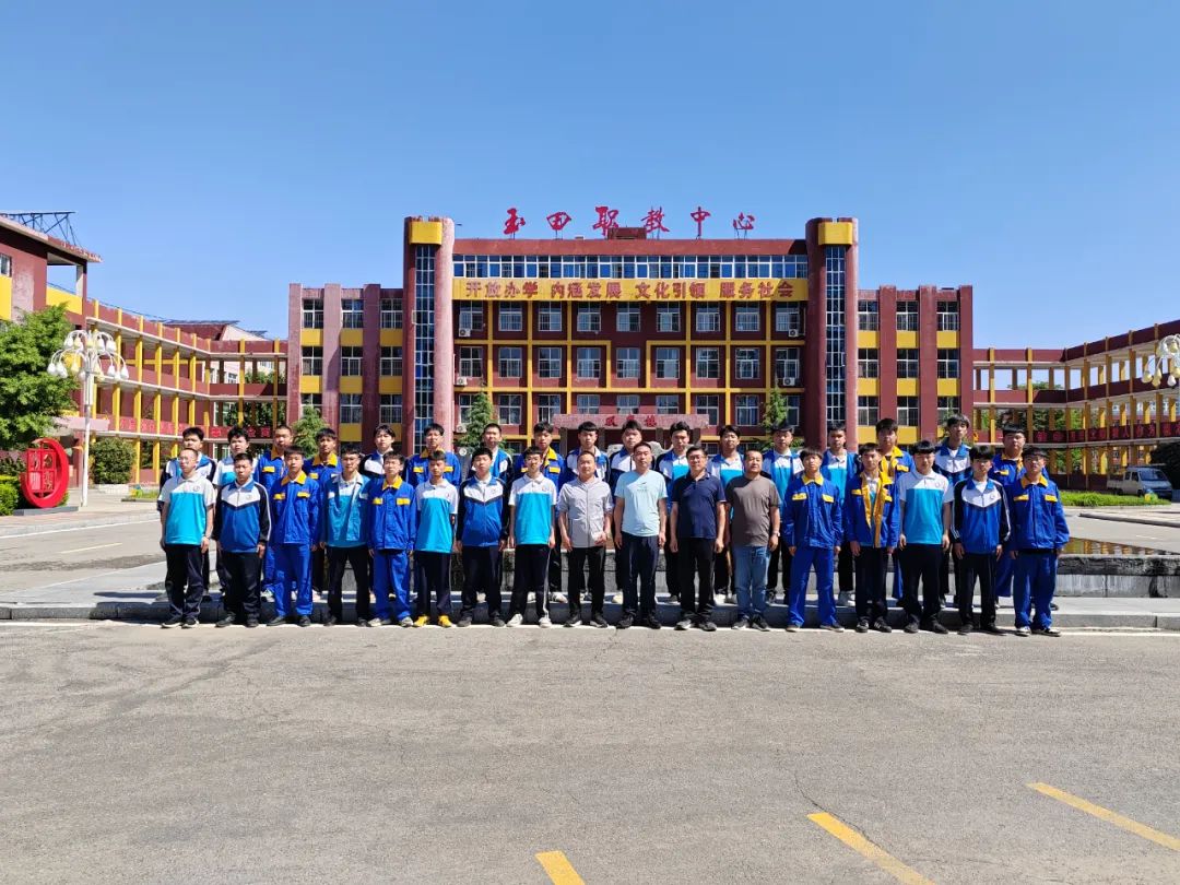 【玉田职教中心】智能制造产业学院邀请企业专家进课堂,助推双导师