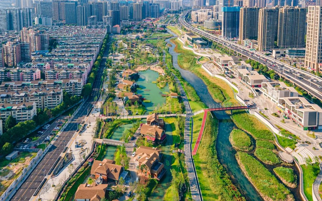 爱在圭塘河丨刘伟:圭塘河畔好跑步