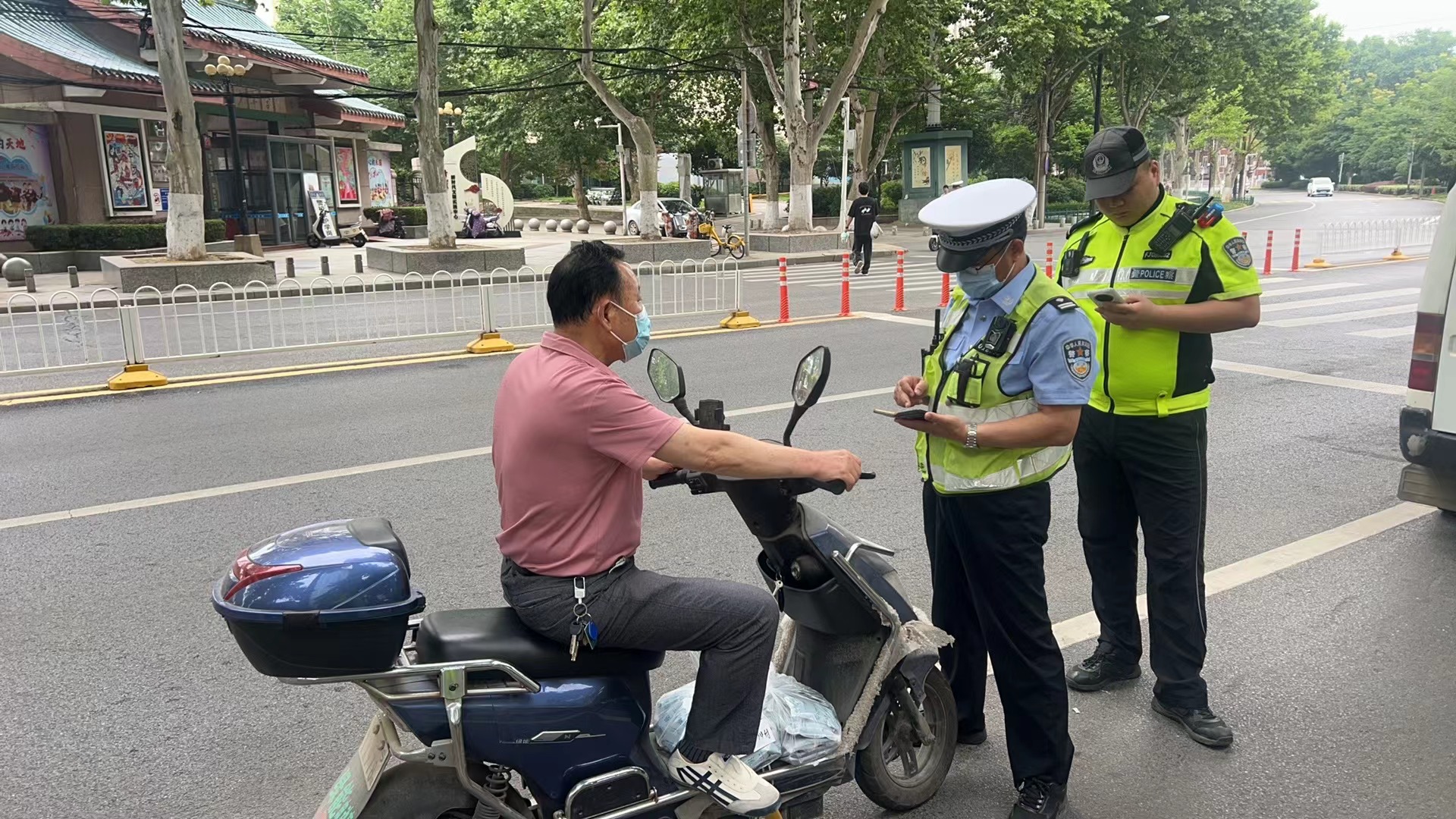 单页怎么折自行车图片图片