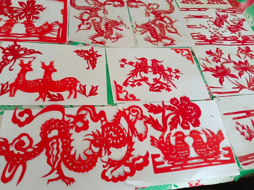 【弘扬北疆文化 赓续中华文脉】山村剪纸艺人 "剪"出美好生活