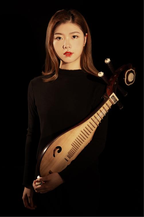 师从上海音乐学院吴强教授.2011年考入上海音乐学院附中.