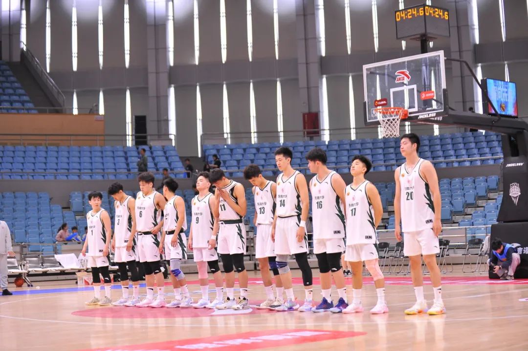 现阶段的东南大学男篮高水平队伍虽建立不久但初具战斗力,在教练组