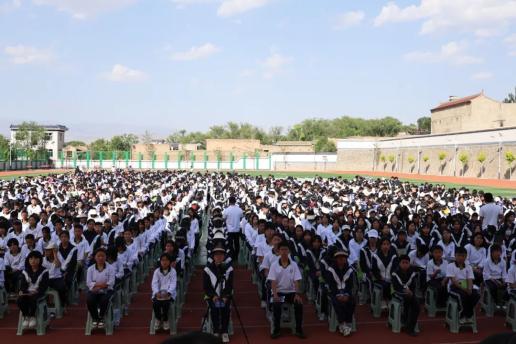 广河县法院深入学校开展毒品预防知识专题讲座