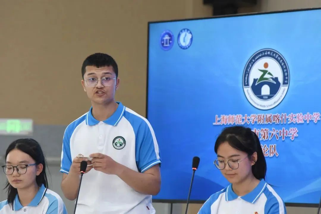 我们办了喀什地区首届校园法治辩论赛!