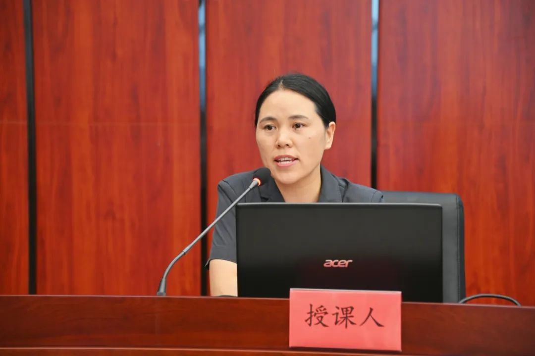 宿松法院:123名新任人民陪审员宣誓任职