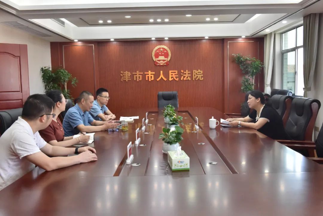 省人大代表周欢视察津市法院工作