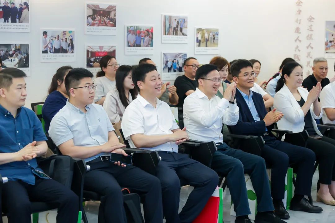 上城区举行"侨见时光·产业突破"主题分享会暨"侨助共富"助企服务项目