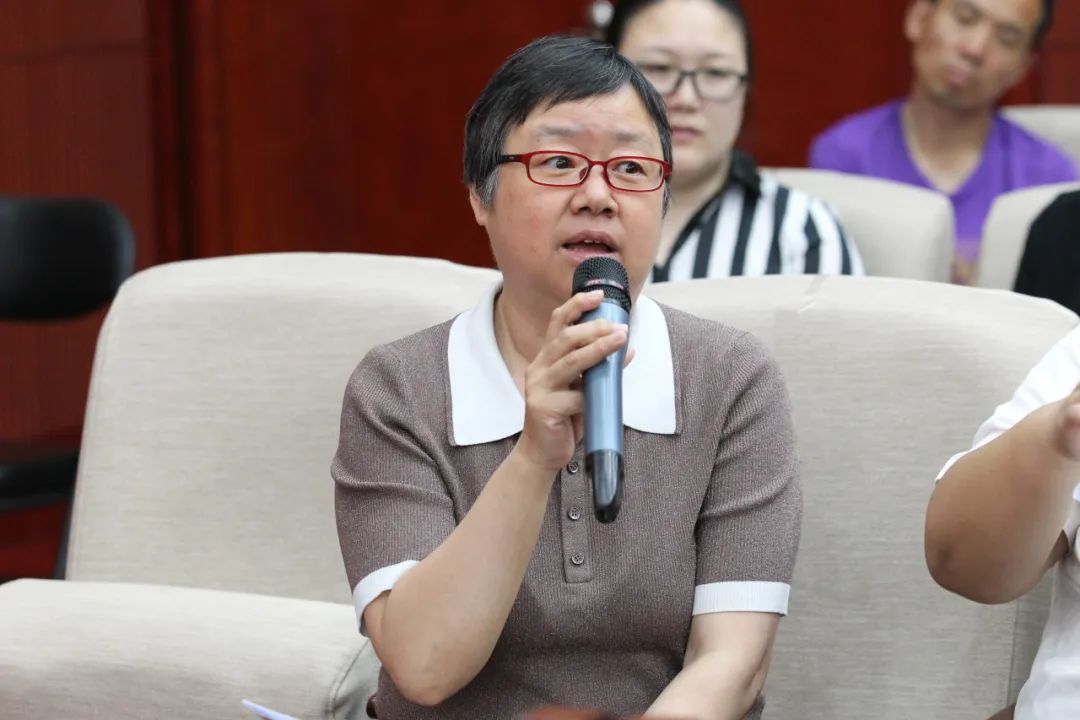 北京北辰实业有限公司国家会议中心大酒店客务部工服布草主管张舒婷