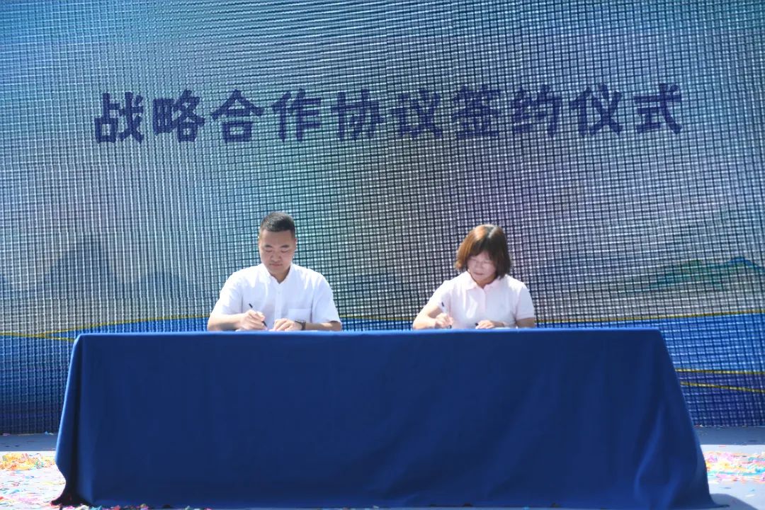 一颗小果撬动的文旅出圈