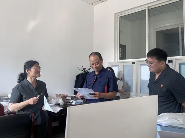 牧野区法院开展"百名法官进百企"活动 助推优化营商环境