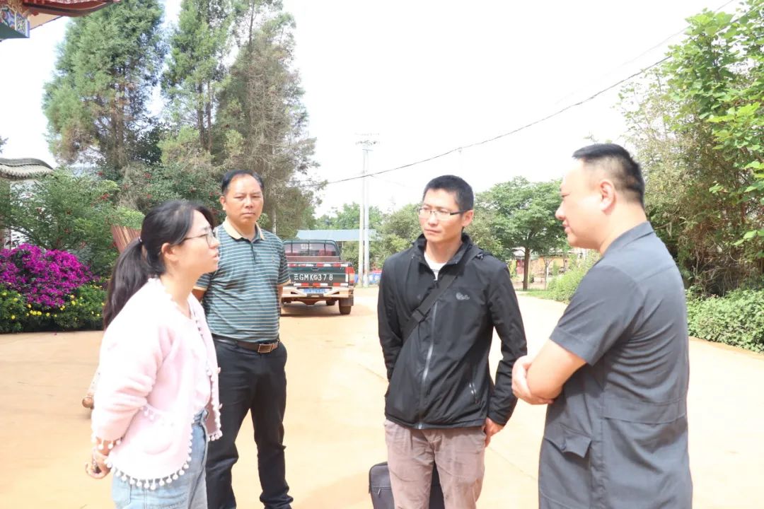 成年子女,关注未成年子女健康成长的精神和物质需求,建水法院党组成员