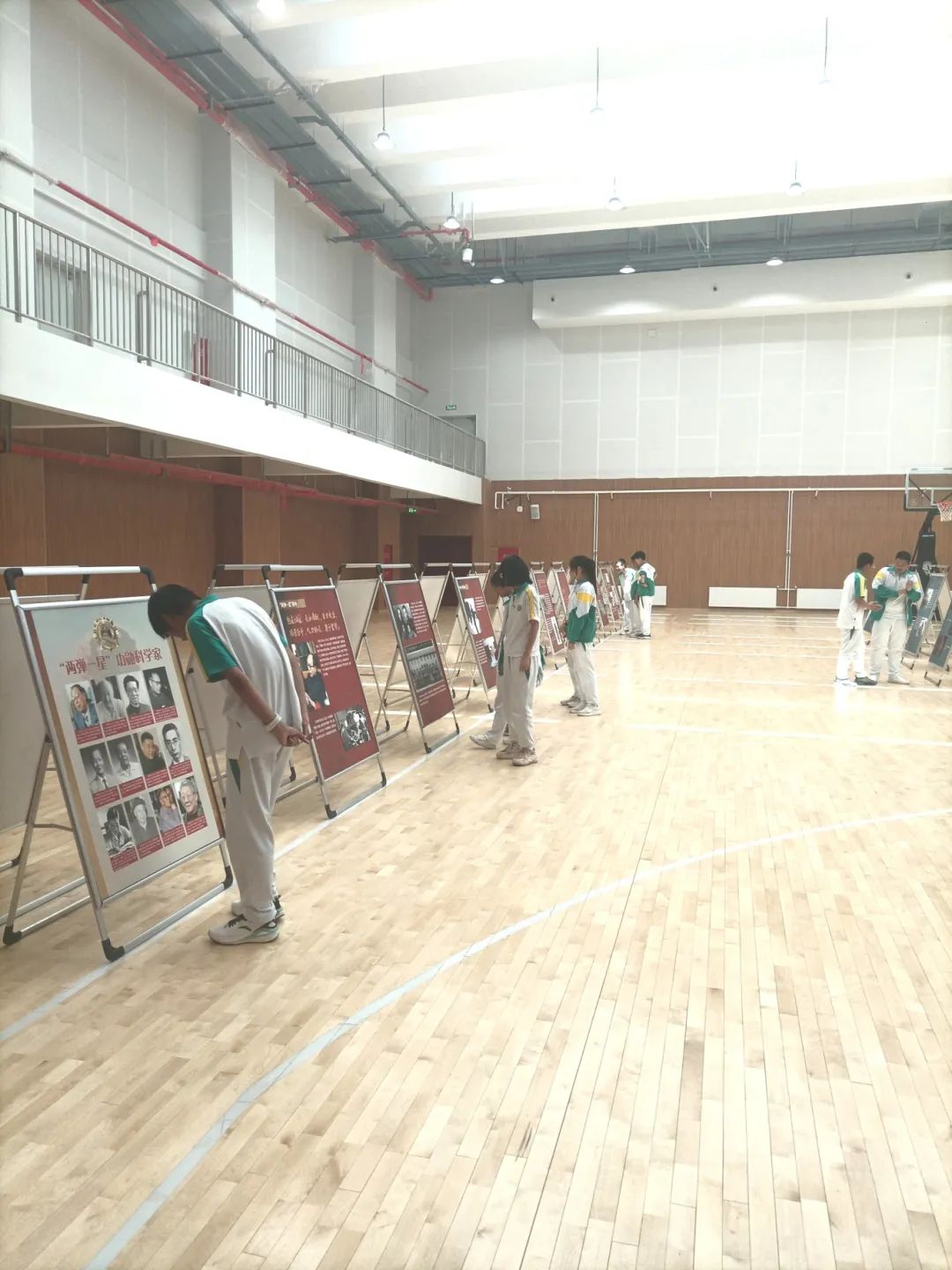 科学家精神进校园"六个一"公益活动走进天津市实验中学津南学校