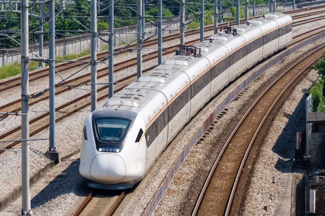 crh6s市域动车组图片