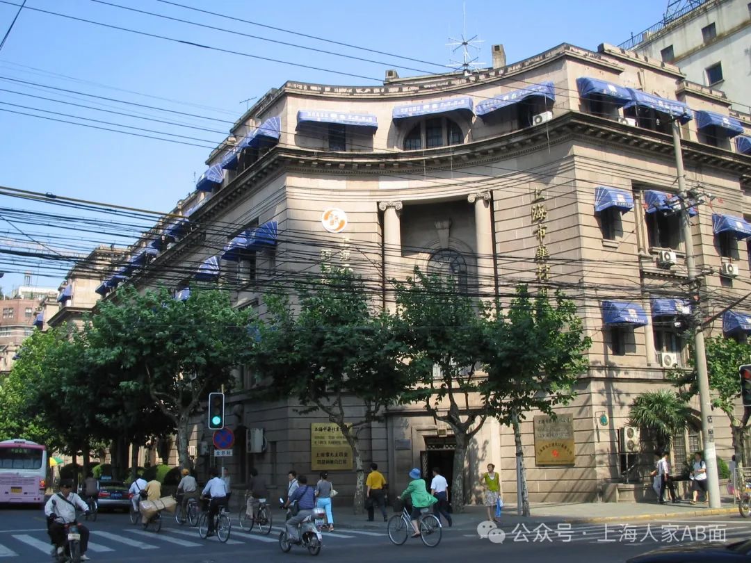 工部局大楼:新上海市府办公地