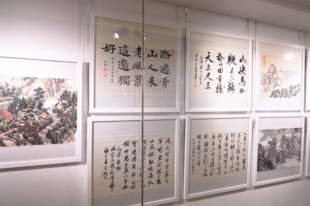 庆祝上海解放75周年——翰墨丹青伴高歌书画作品展开幕_澎湃号·政务_澎湃新闻-The Paper
