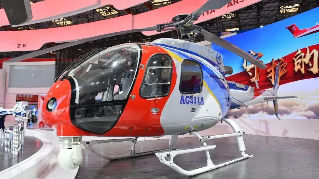ac311a直升机是2吨级单发,6座单旋翼带尾桨式轻型直升机