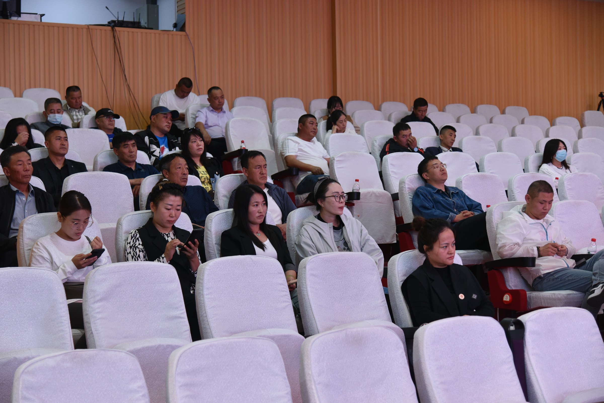 大庆市大同区能力作风办组织开展第4期业务大讲堂活动