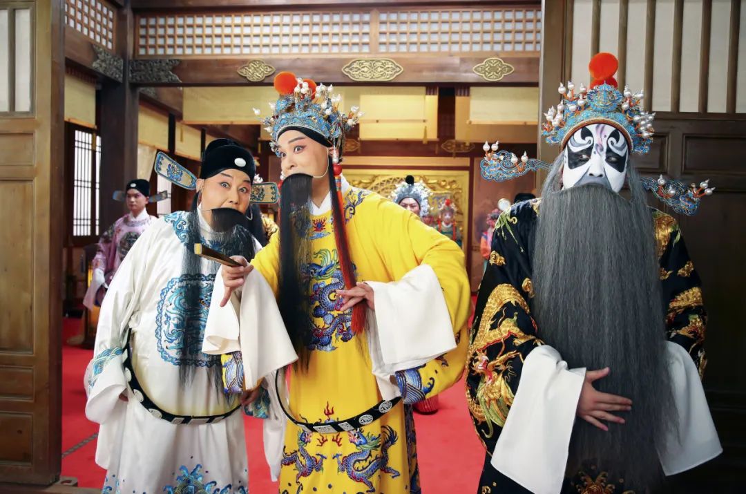 光影交错,梦回邯郸丨昆剧电影《邯郸记》首次走进同济大学