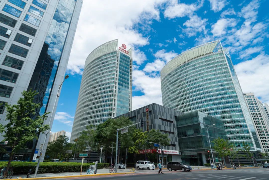 北京银行大厦(cis)"中国基金报:报道基金关注的一切chinafundnews原