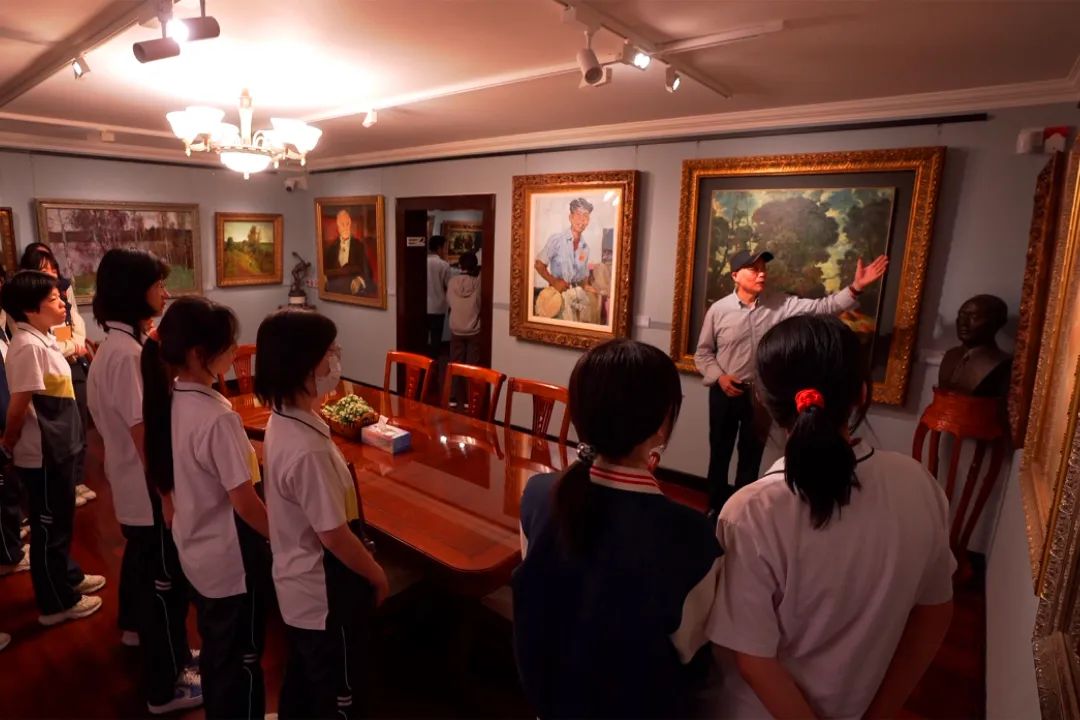 "辉煌岁月——梅尔尼科夫诞辰105周年纪念展"是上海梅尔尼科夫美术馆