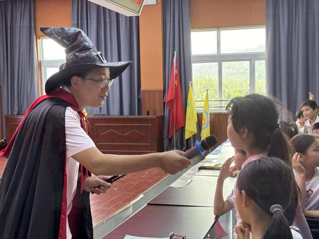 儿童友好 | 市妇儿中心流动课堂《mq快乐魔法》儿童心理剧走进湖岭镇