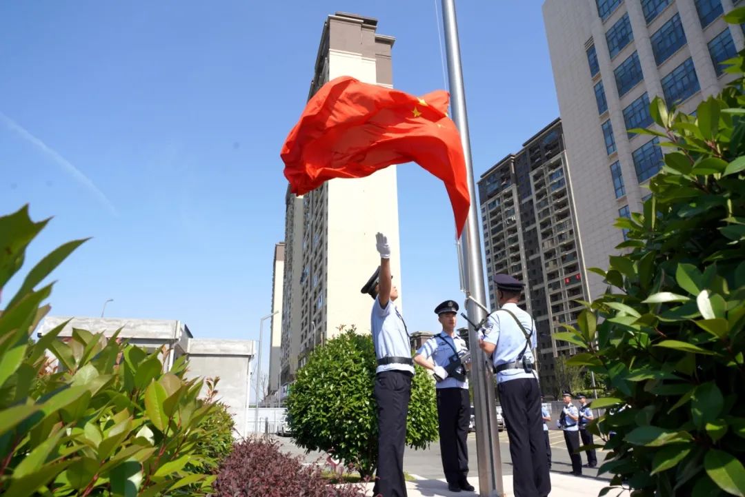 以法关爱守护——颍上法院举办"六一"儿童节开放日活动