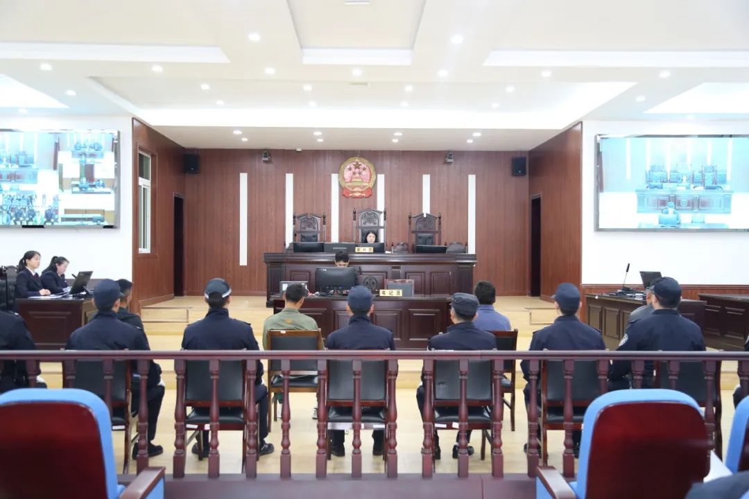 醉酒驾驶"驶不得"  —马尔康市法院集中公开审理十五起危险驾驶案件