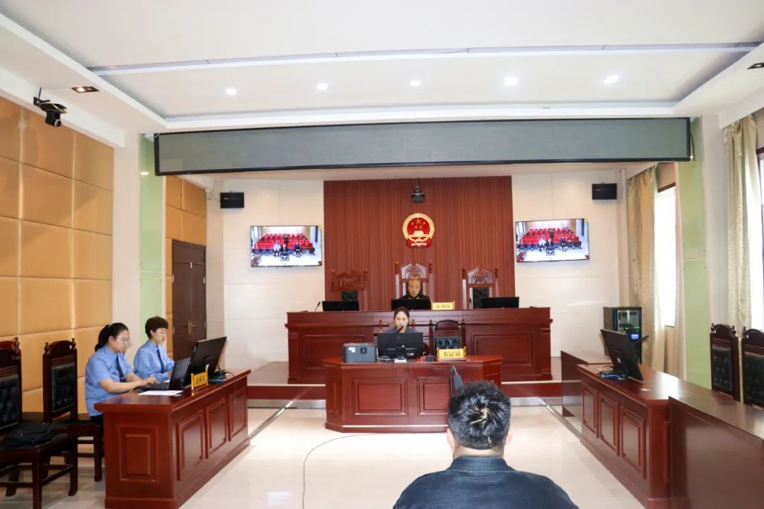 法检"两长"同庭履职 ——礼县法院公开开庭审理一起故意伤害案