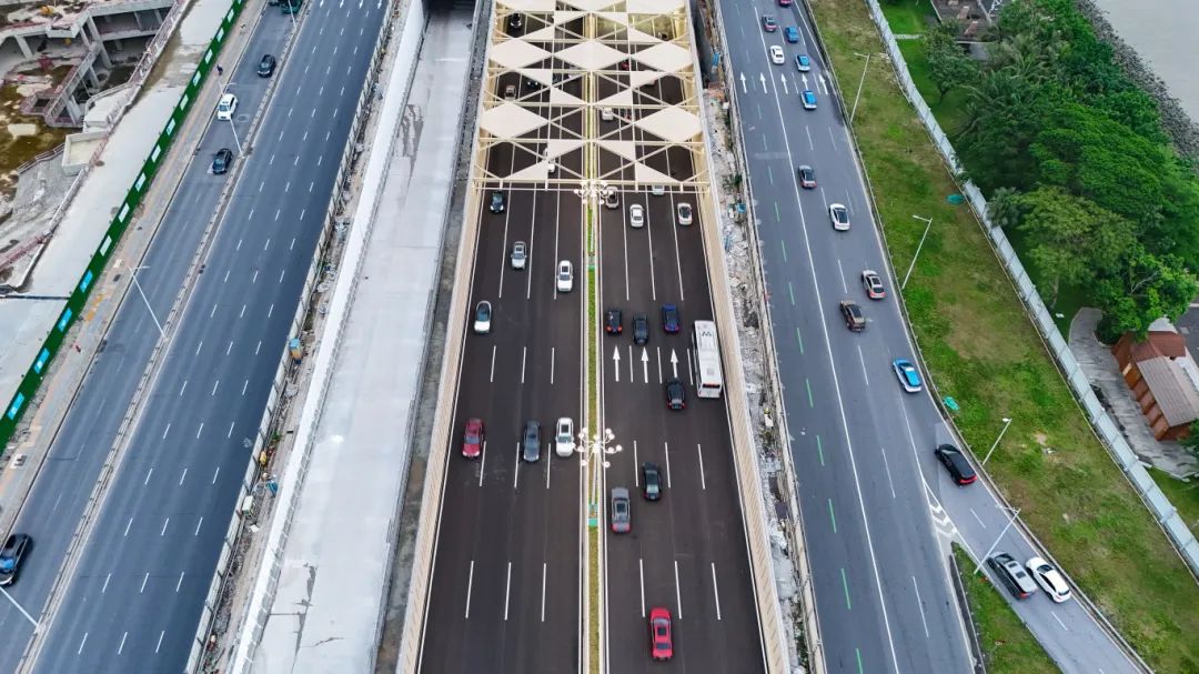 深圳滨海大道交通系统"搬进"地下超大四层空间