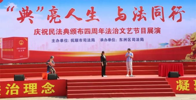 情节起伏,一波三折.《我的调解故事1》情景小品节奏欢快,言简意赅.