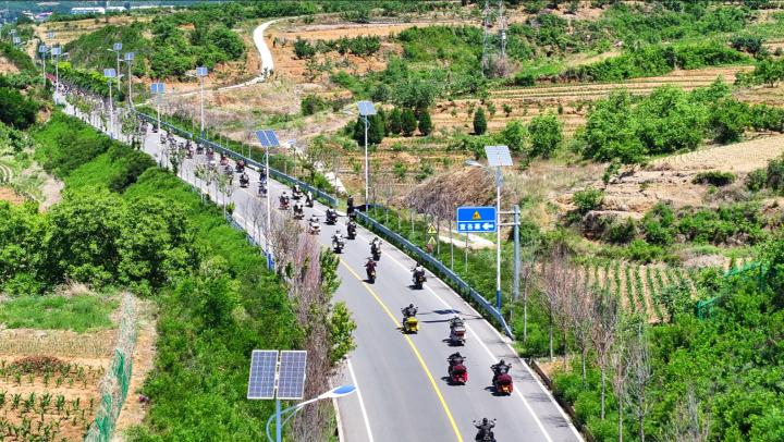 抚宁北高速连接线,鹊桥路,单庄骑游,最终到达龙云谷景区,途经天马山