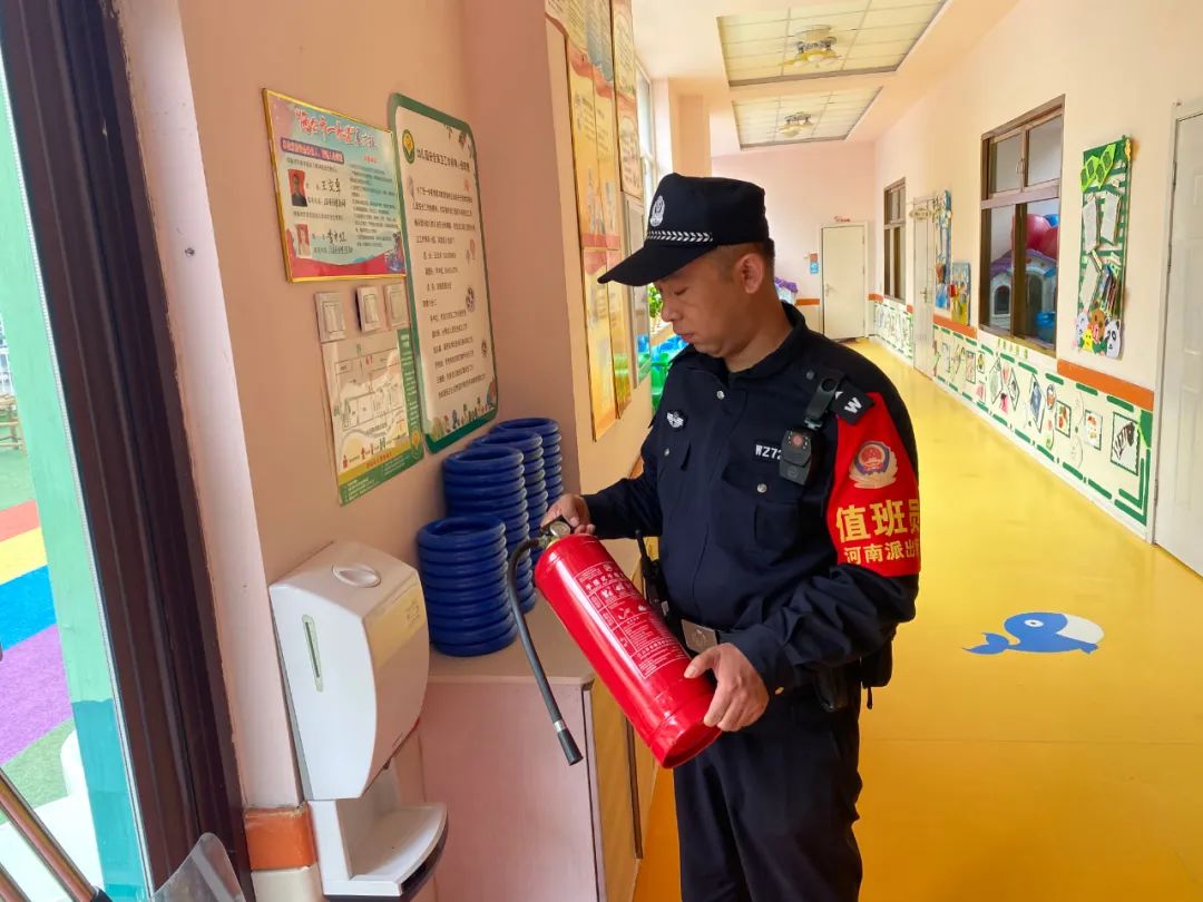 情暖"六一" 为爱护航|河南派出所开展儿童节前校园安全隐患专项排查