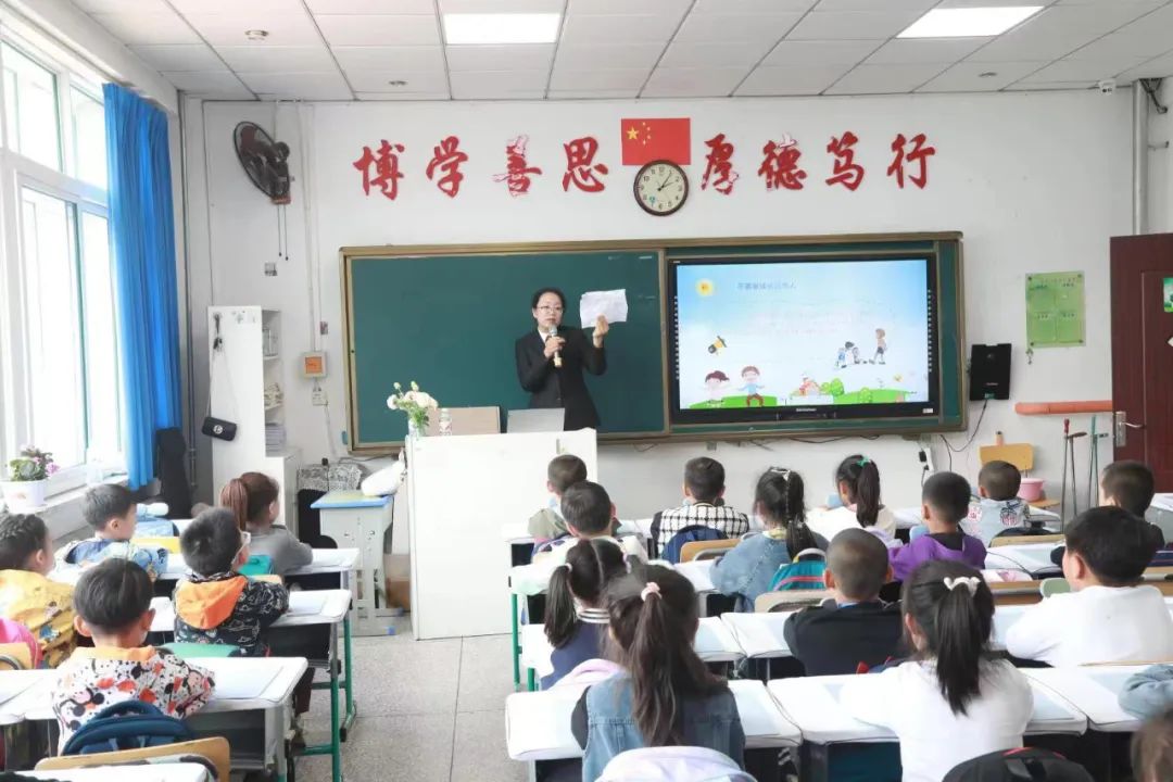 建昌三高中优秀老师图片