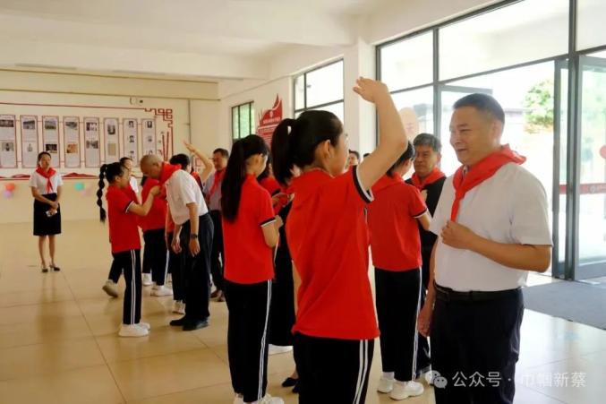 新蔡县开展"六一"国际儿童节慰问活动