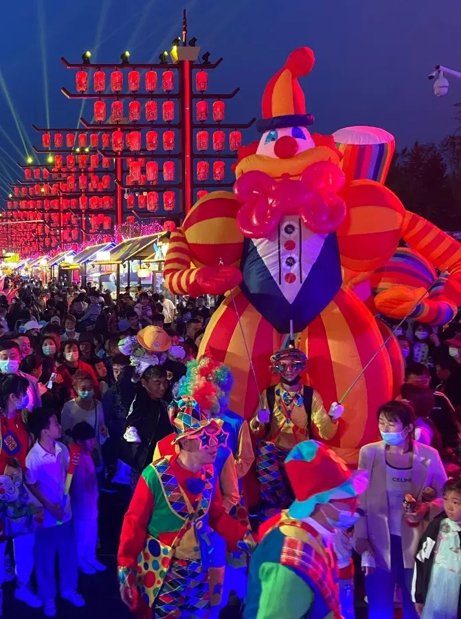 东北不夜城 气球雨嘉年华