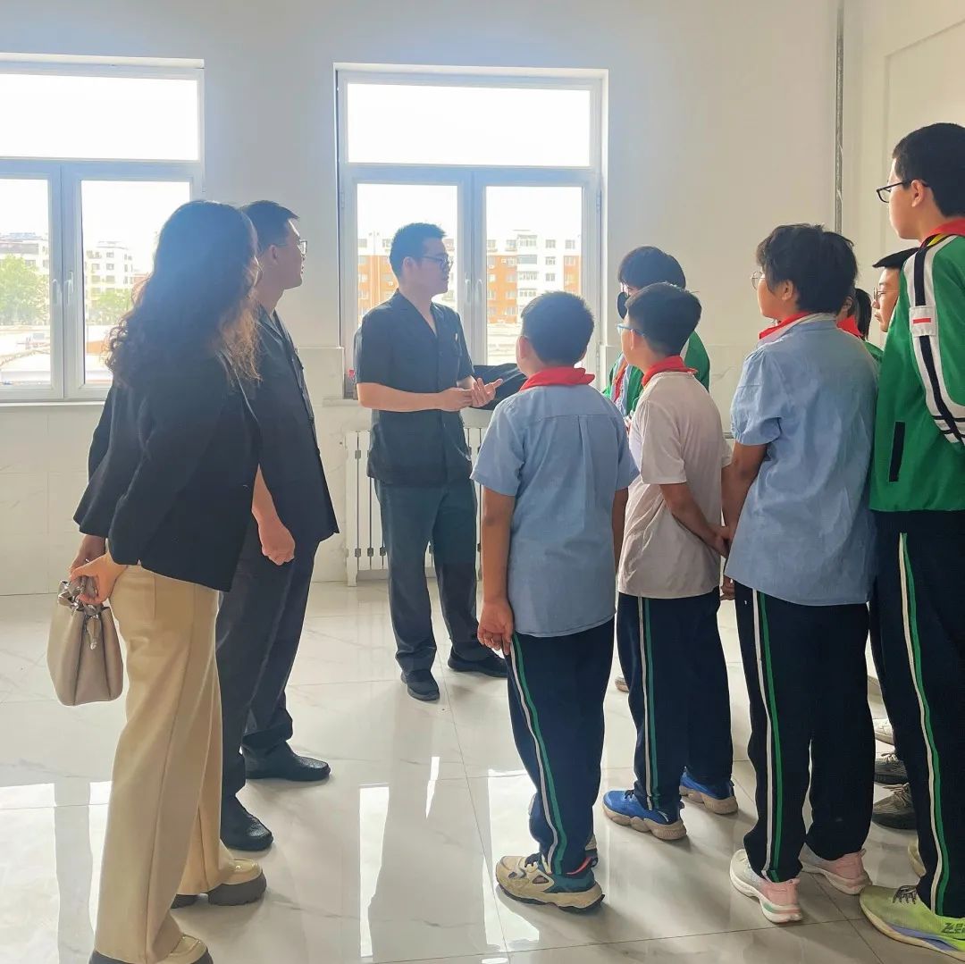 法治护航 相伴成长——通辽铁路运输法院开展法治进校园宣传教育活动