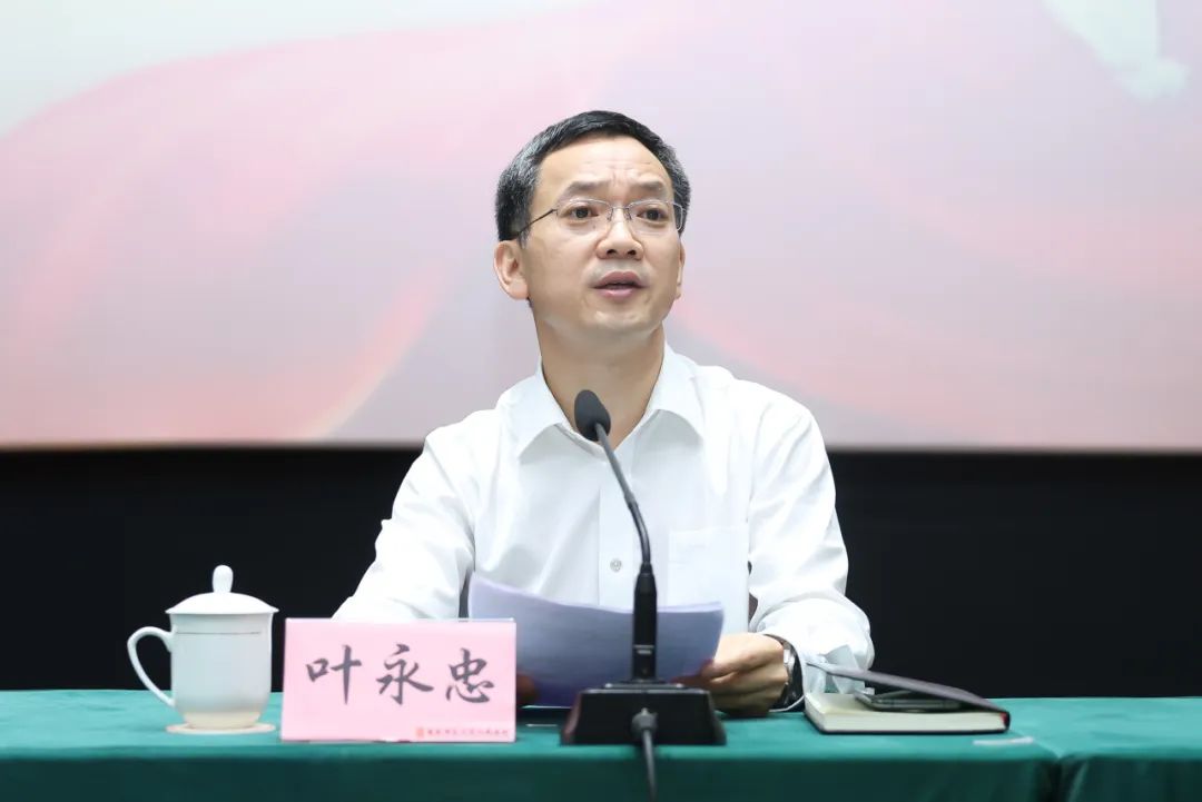 永川区委常委,纪委书记,区监委主任喻彤到法院作党