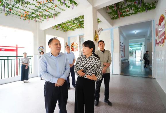 情暖童心!巢湖领导开展"六一"慰问