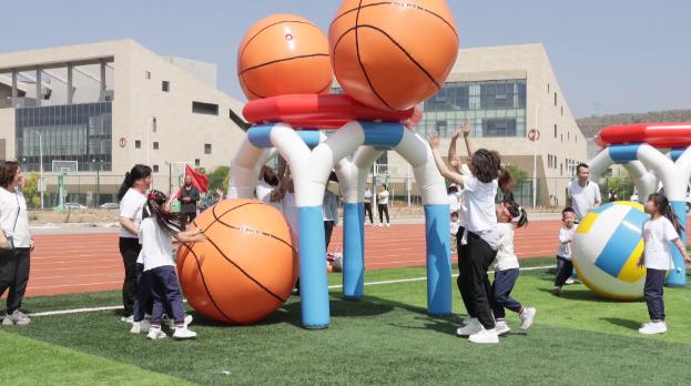 卓资县青少年校外活动中心举办"我们的奥林匹克"庆"六一"亲子运动会