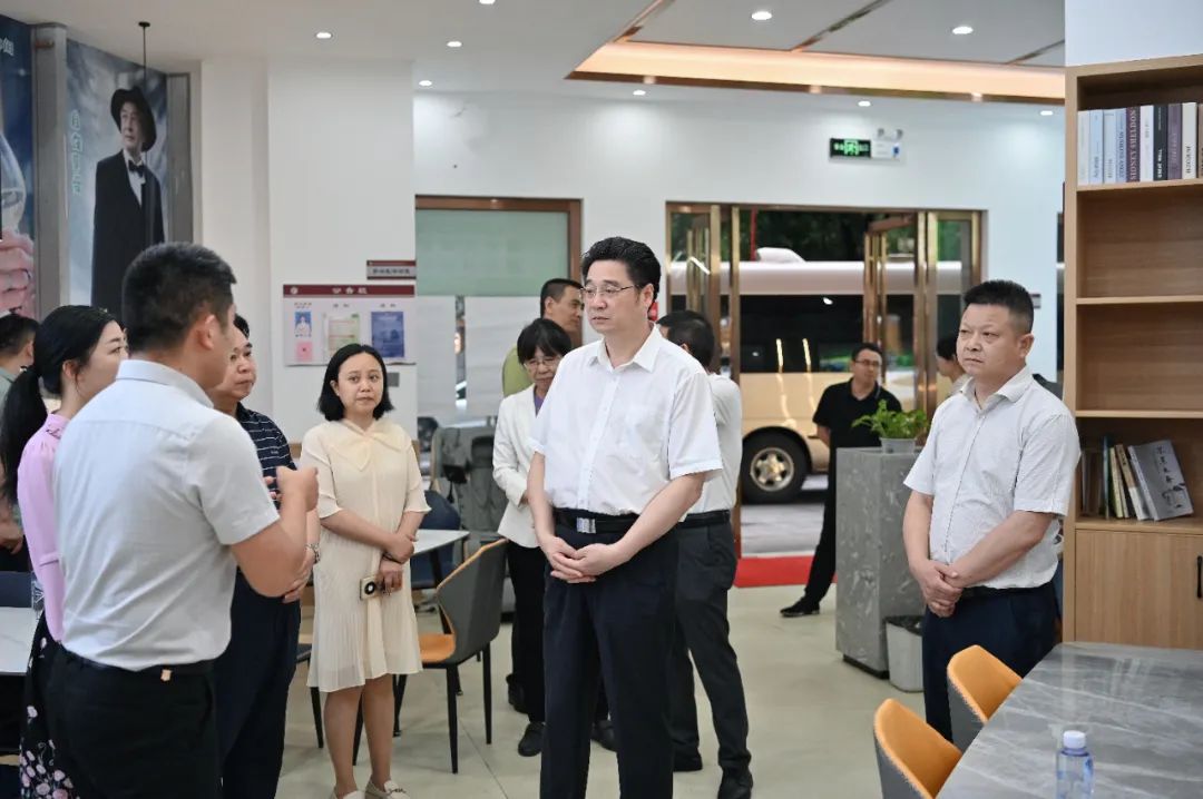 杨长江调研养老服务专题询问相关问题整改落实情况